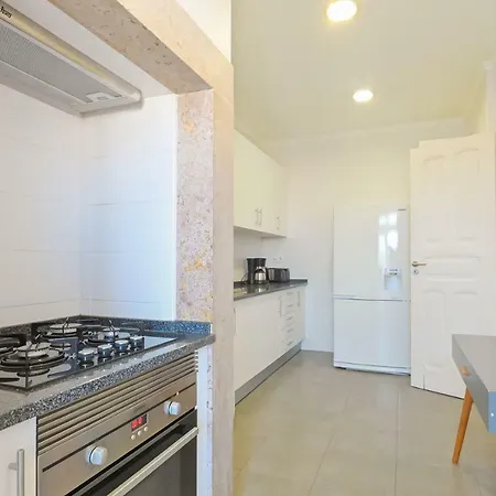 Guine 19 アパート リスボン