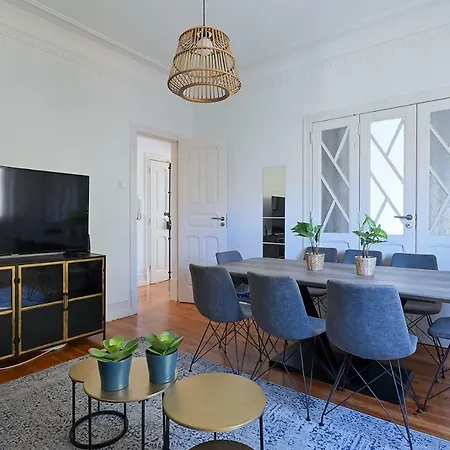 Appartement Guiné 19 *